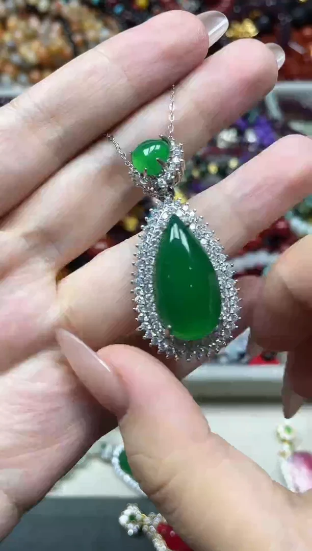 合金吊坠(赠链)玛瑙/玉髓多样性发货拍一发一