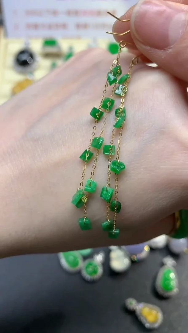 翡翠18K金镶嵌耳饰耳饰|550+55