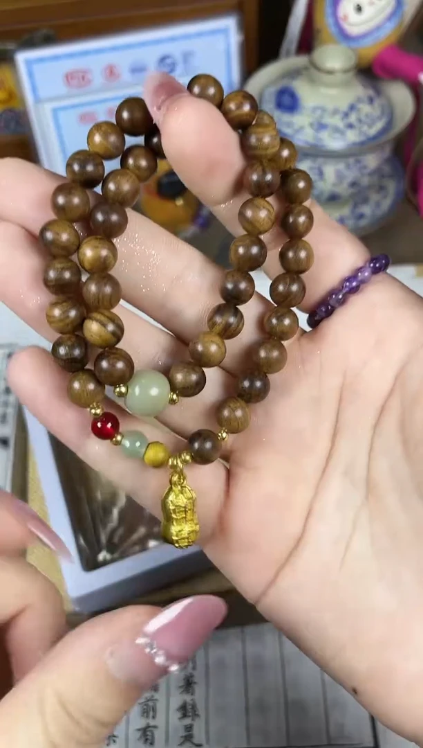 非洲檀香手串/手链菩提木质玉石手串/多发性其一/不带盒子