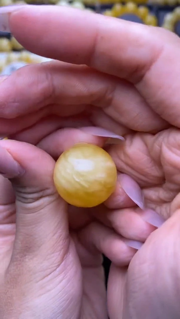 未镶嵌琥珀裸石 大小姐珠宝严选25