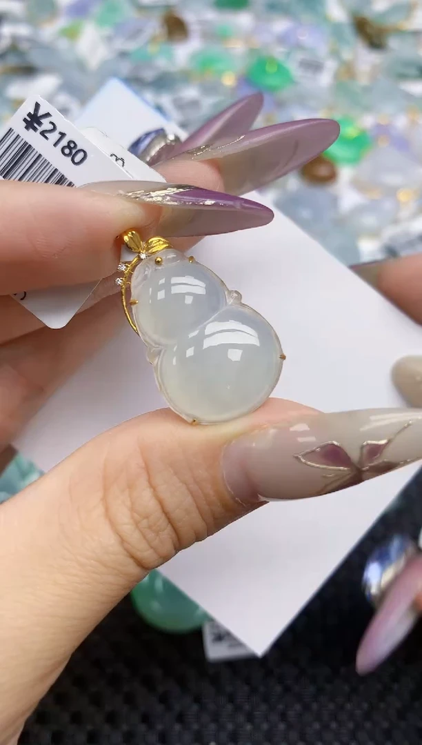 翡翠挂件18K金镶嵌295   天然翡翠A货