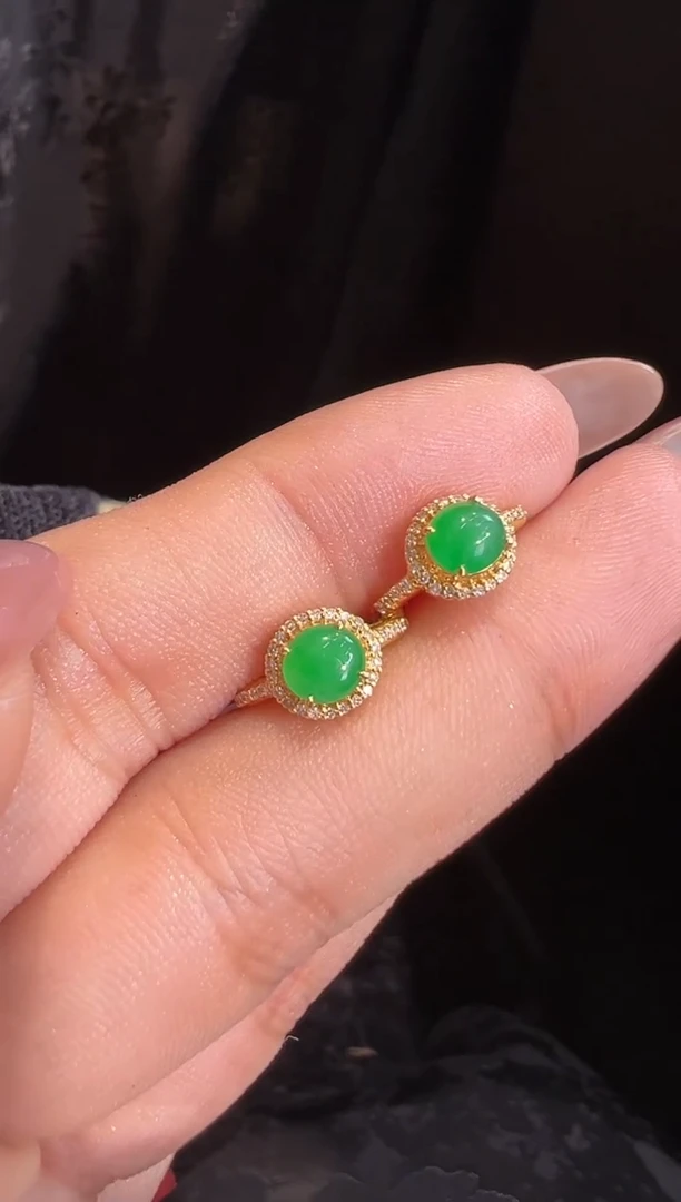 翡翠18K金镶嵌耳饰耳饰