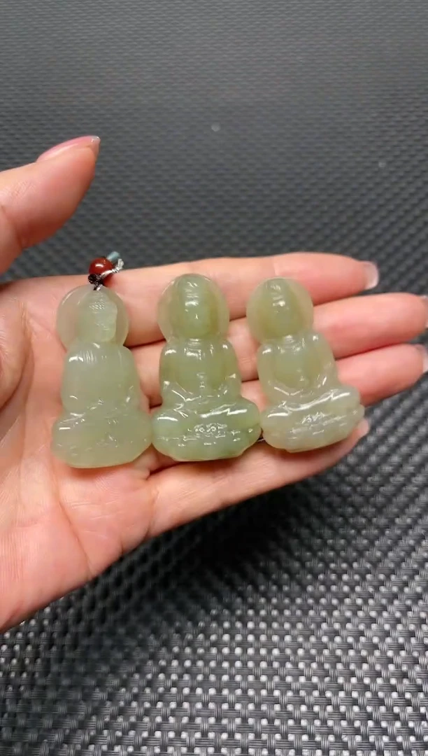 【闪购商品】和田玉挂件未镶嵌多样性发1件