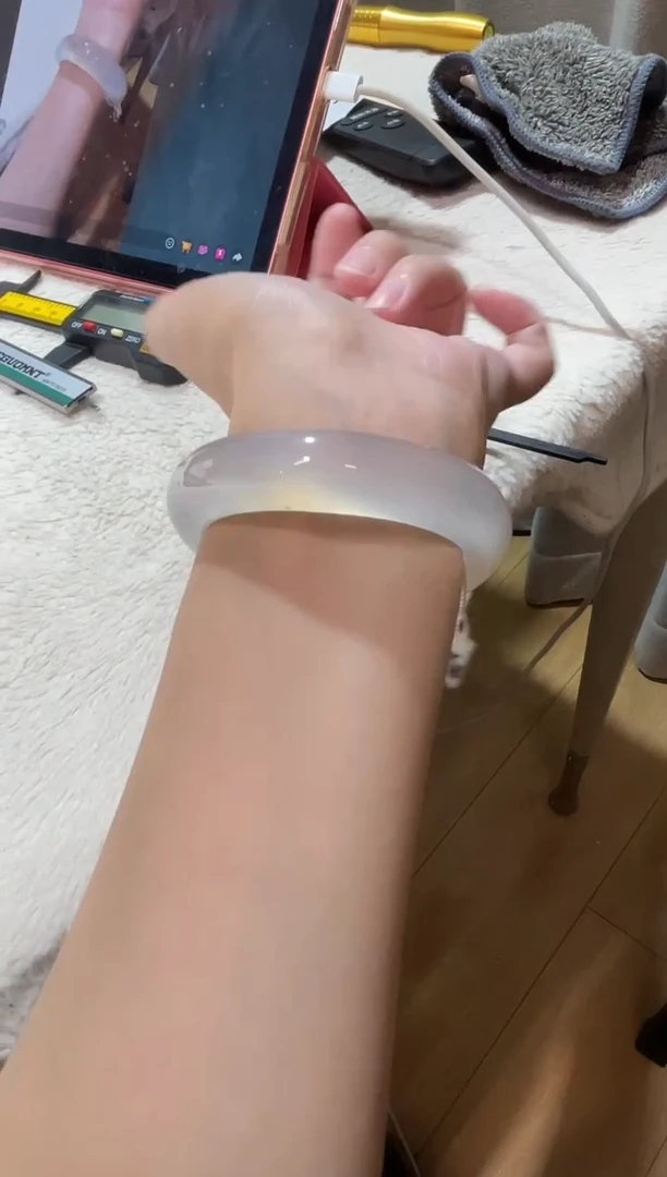 手镯玛瑙/玉髓未镶嵌53.5鉴赏期48小时