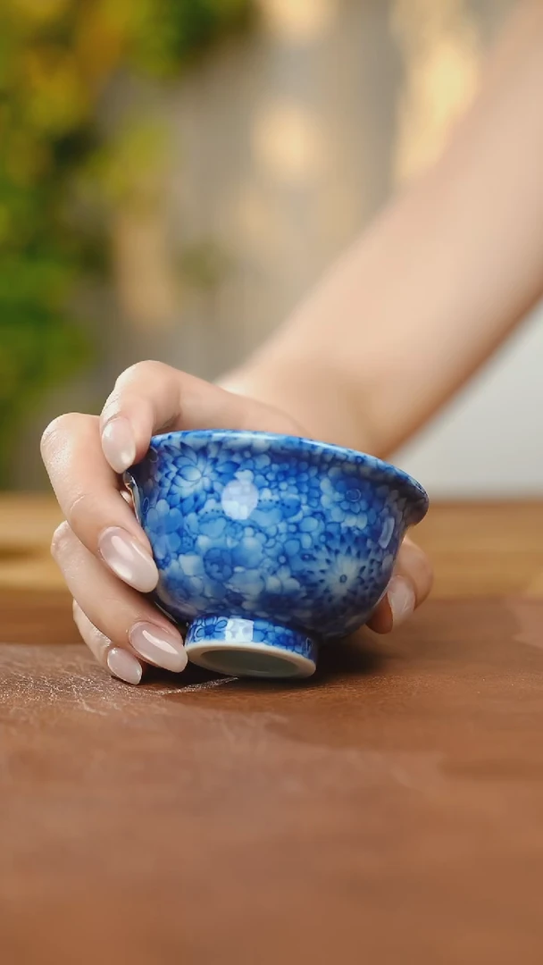 杯子万花不落地压手50cc