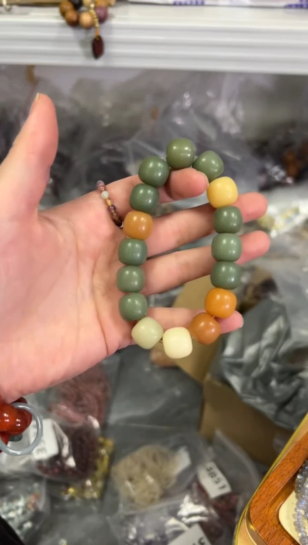 【闪购商品】菩提根/象牙果手串青提多宝菩提桶珠手链[3663]