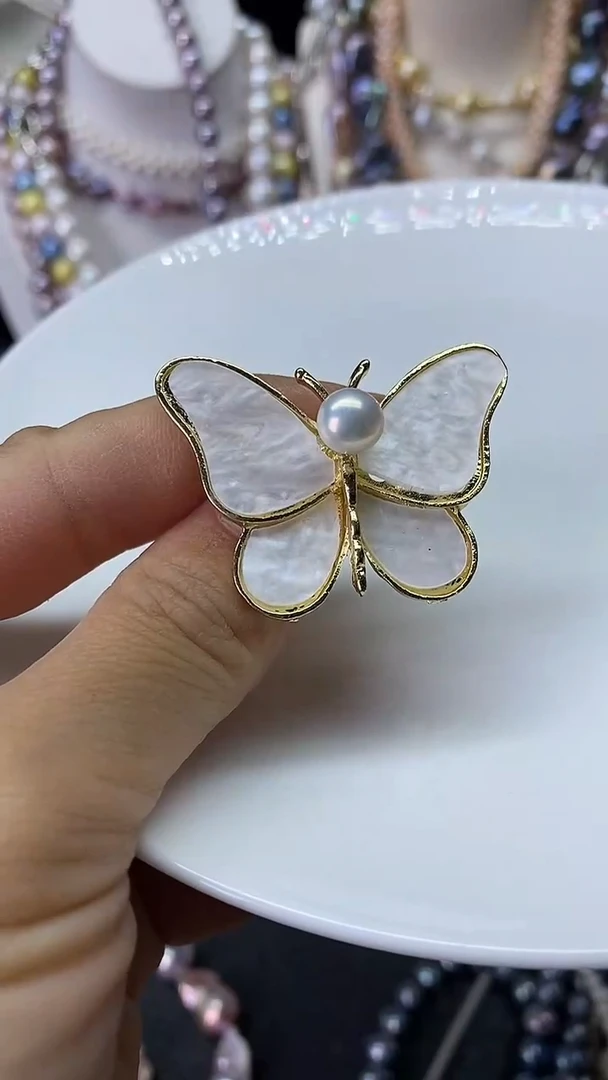 颈饰未镶嵌淡水珍珠多人