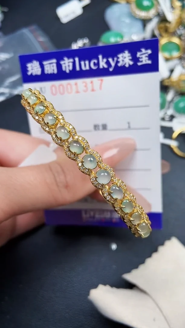 【闪购商品】翡翠颈饰银S925镶嵌1317