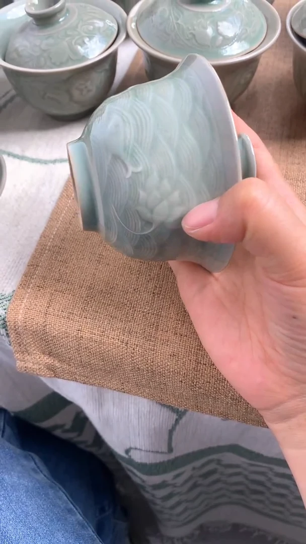 耀州窑微瑕开片海浪纹二才盖碗
