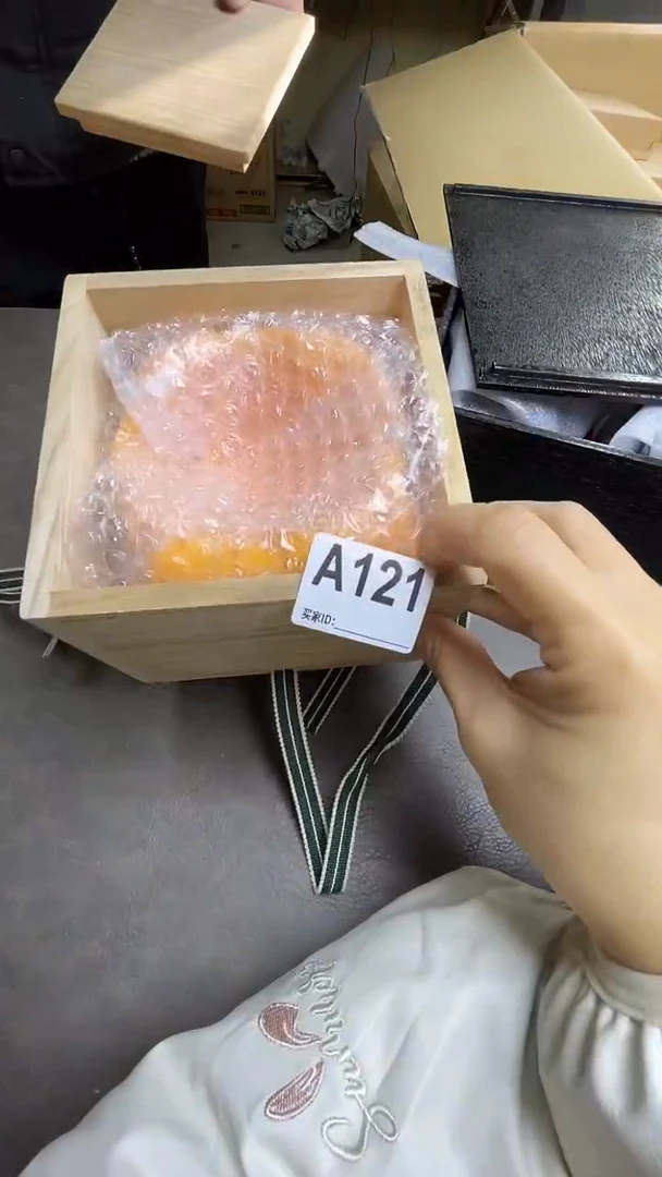 瓷片大*默认微瑕，谨慎参拍A121