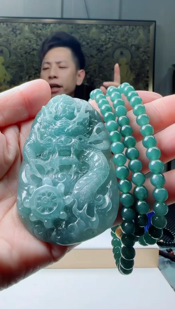 【闪购商品】翡翠颈饰未镶嵌11111111111