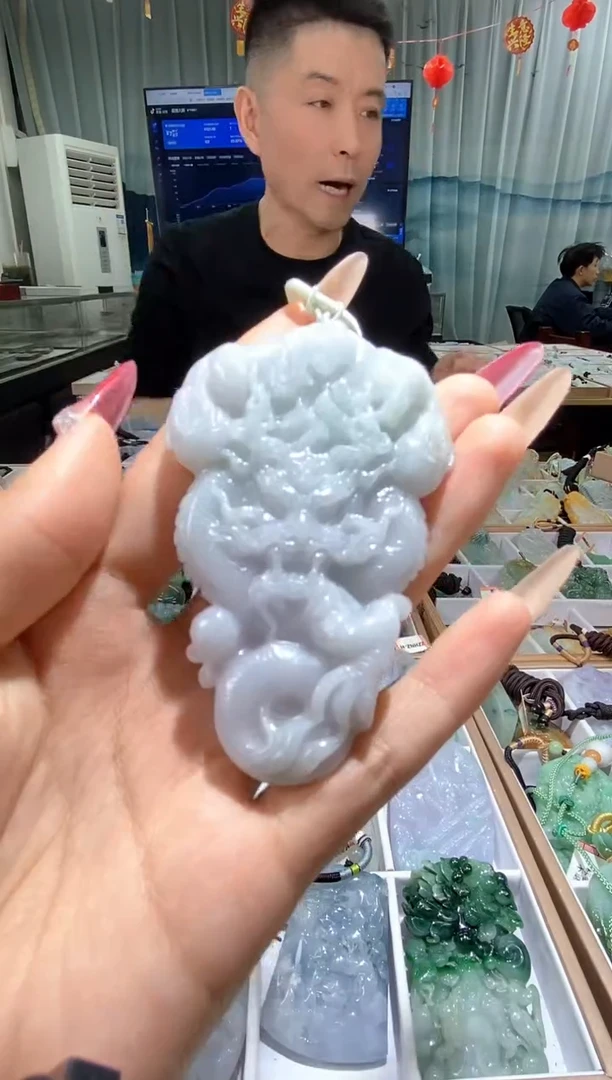 【闪购商品】翡翠颈饰未镶嵌天然缅甸翡翠A货未镶嵌