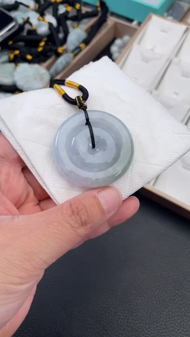 颈饰未镶嵌翡翠天然缅甸翡翠A货50