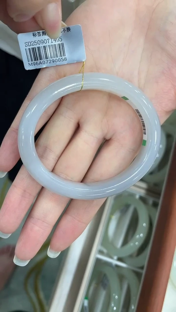 未镶嵌手镯和田玉56圈口 0058