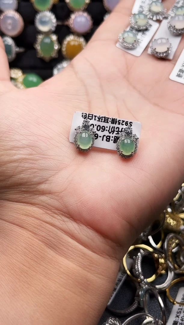 南红玛瑙银S925镶嵌耳饰缅甸天然A货翡翠S925银镶嵌