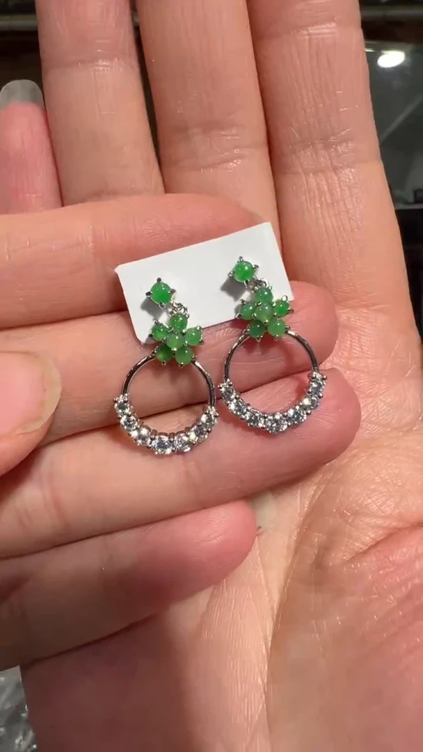 【闪购商品】翡翠耳饰银S925镶嵌翡翠