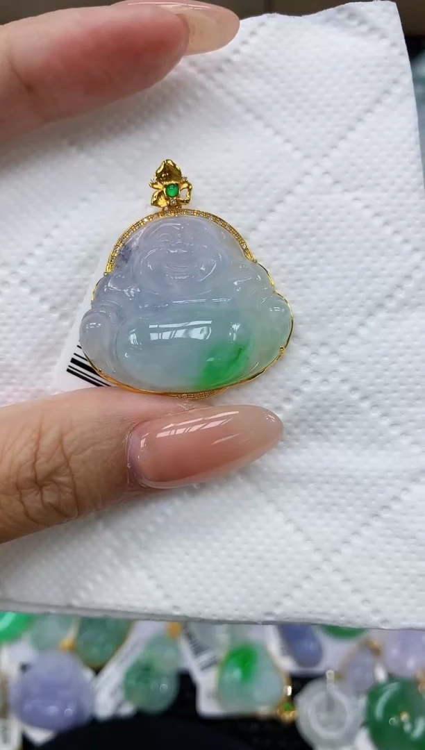 颈饰18K金镶嵌翡翠 11111111111