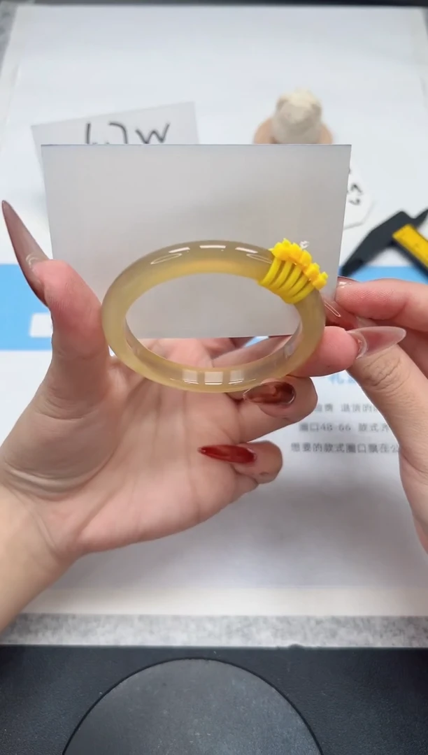 【闪购商品】玛瑙/玉髓手镯未镶嵌345/香槟54.3