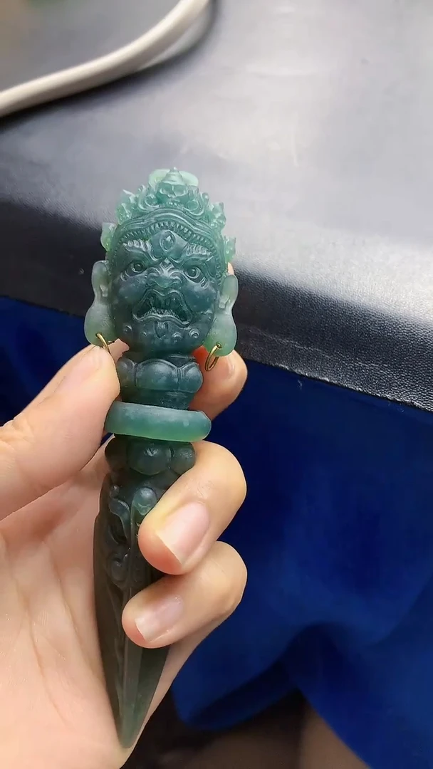 颈饰未镶嵌翡翠天然缅甸a货翡翠