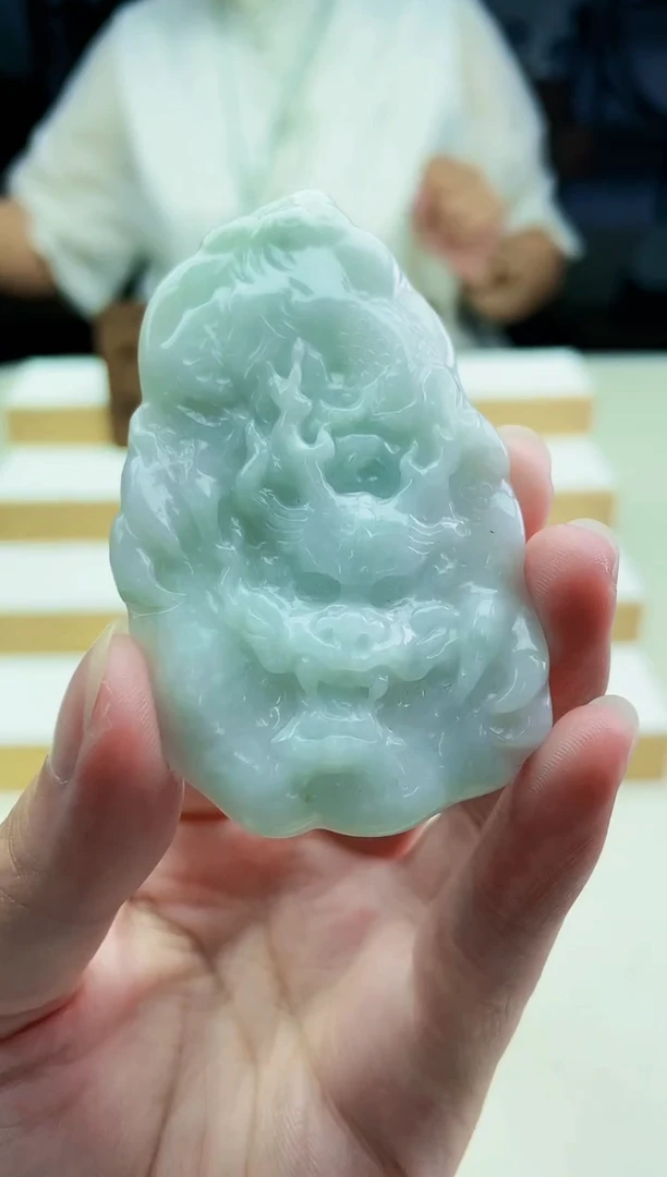 颈饰未镶嵌翡翠09270037