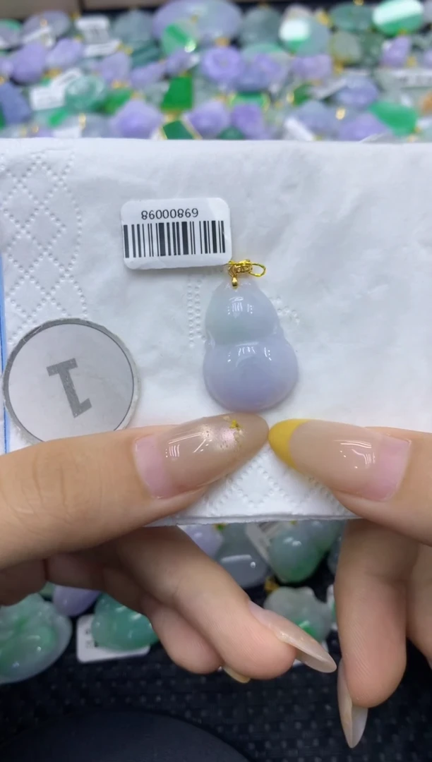 颈饰未镶嵌翡翠天然缅甸翡翠A货