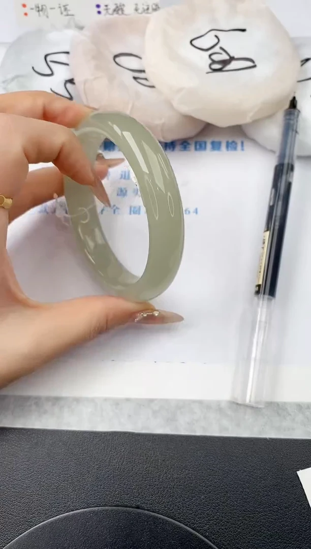 未镶嵌手镯石英质玉w123-DB60+