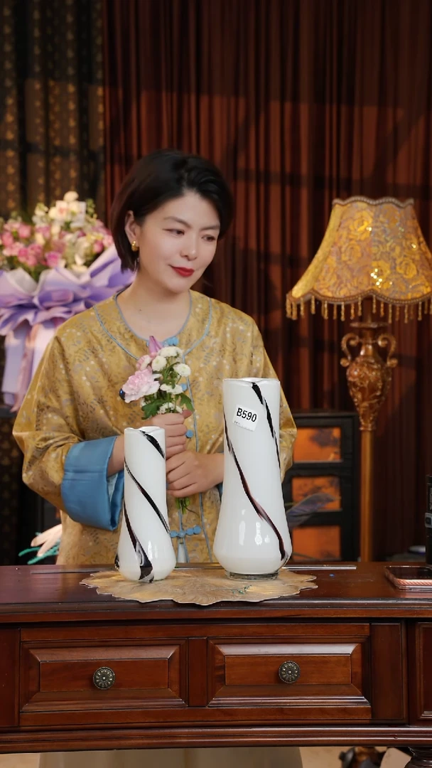 琉璃琉璃B590.。。。一套