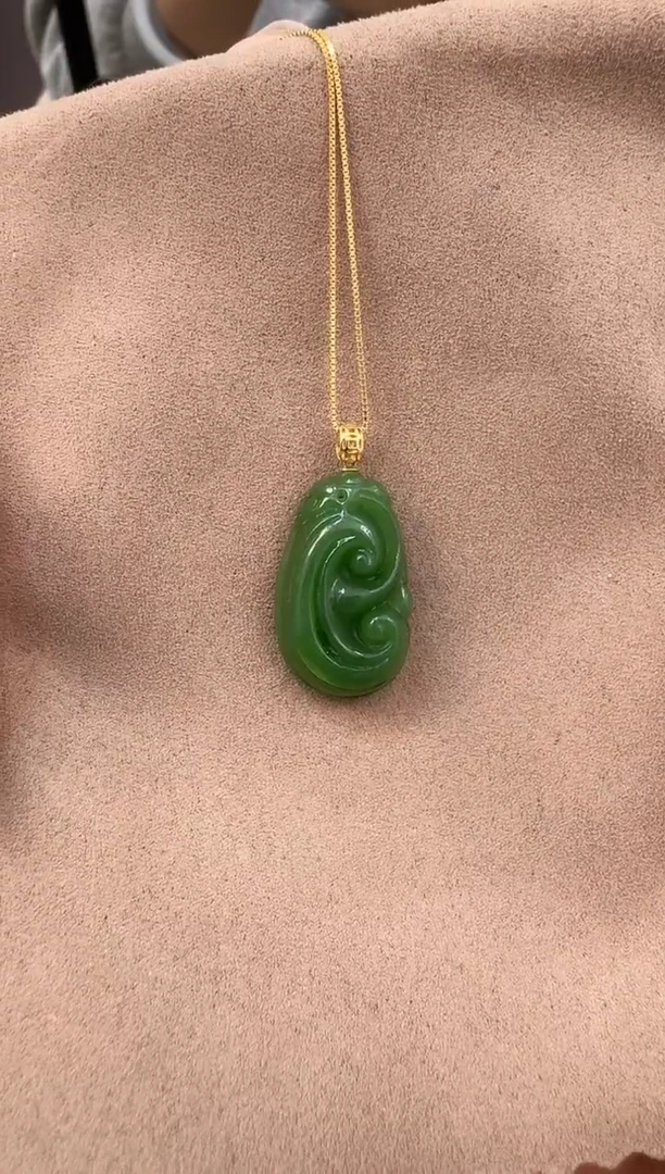 18K金镶嵌和田玉挂件1802 （心动专属）18K小如意碧玉吊坠