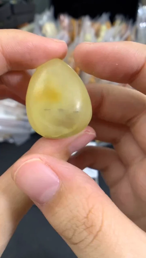 蜜蜡未镶嵌珠宝奇石1