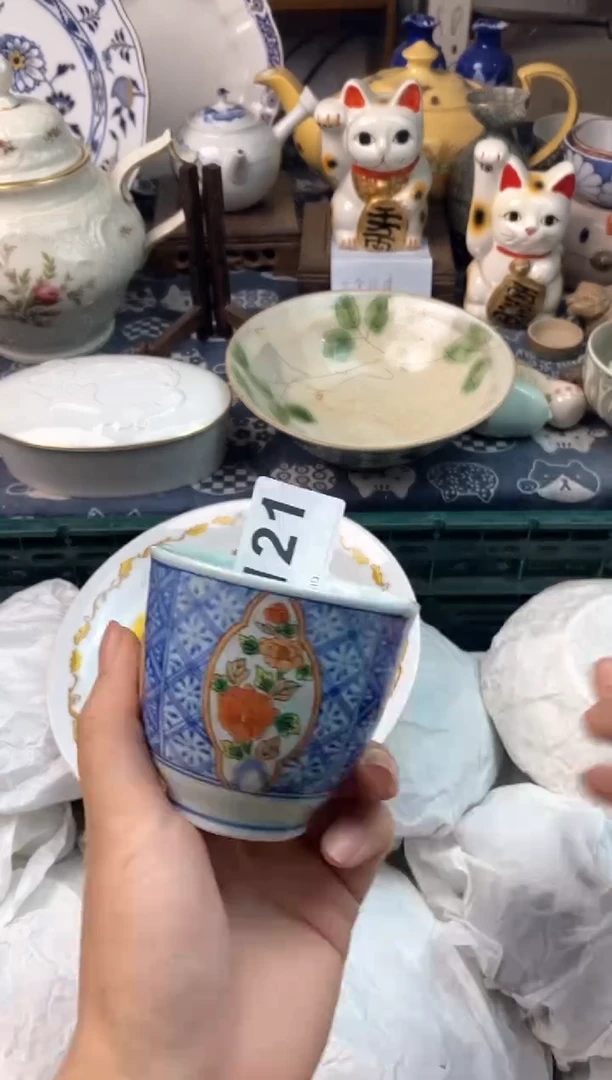 瓷片?**猫[○･｀Д´･ ○][○･｀Д´･ ○]