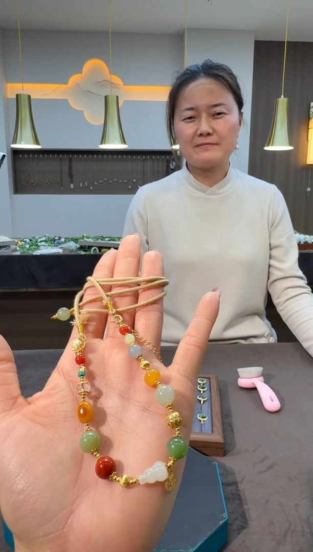 颈饰未镶嵌和田玉20冯总1.4多样性拍一发一