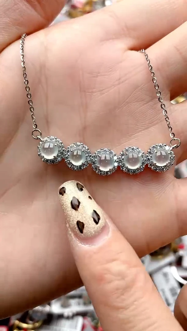 【闪购商品】翡翠戒指银S925镶嵌3333333    9