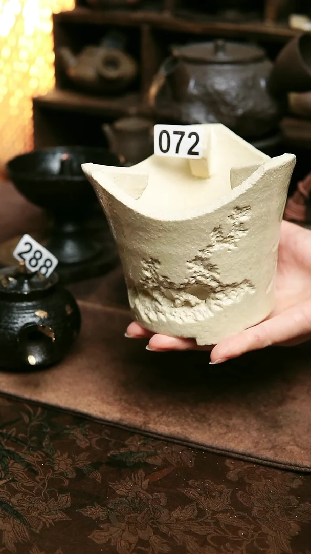 炭火全手工炉子口12厘米，高10.5厘米