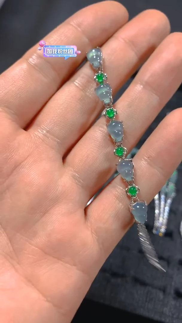 未镶嵌手链翡翠多样性发一