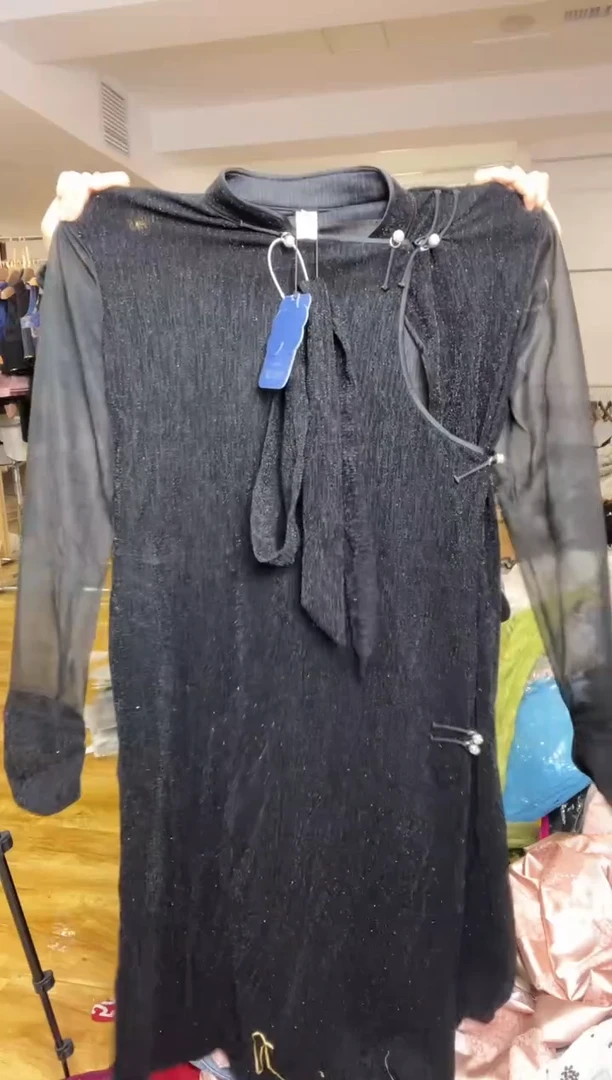 连衣裙       M码       80-115斤