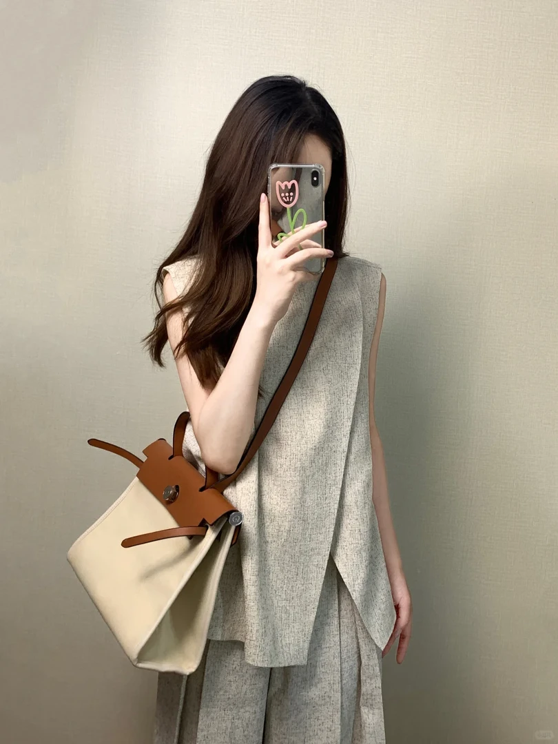 今年流行两件套夏季新款冷淡风高级感韩系减龄马甲上衣休闲阔腿裤