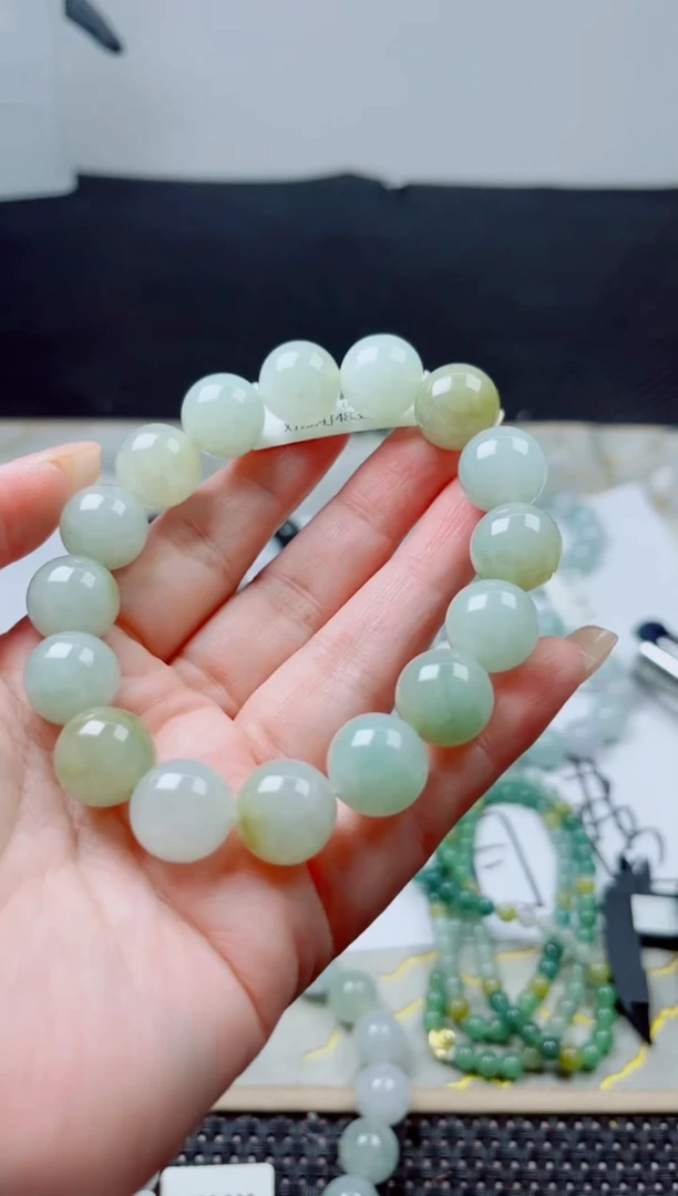 未镶嵌定制翡翠翡翠