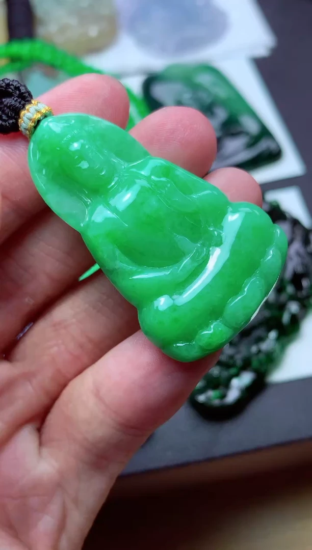 翡翠未镶嵌颈饰天然翡翠