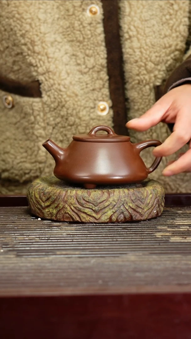 宜兴原矿紫砂壶茶壶宜兴原矿紫砂壶茶壶220C