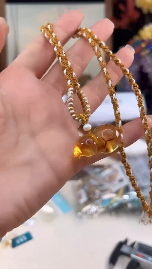 颈饰琥珀未镶嵌@@C921J016476