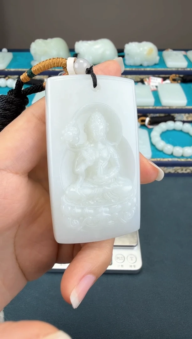 颈饰未镶嵌和田玉1