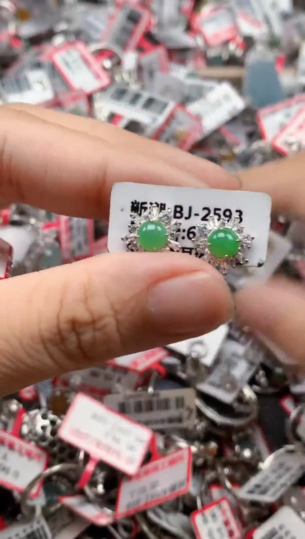 银S925镶嵌戒指翡翠天然A货缅甸翡翠