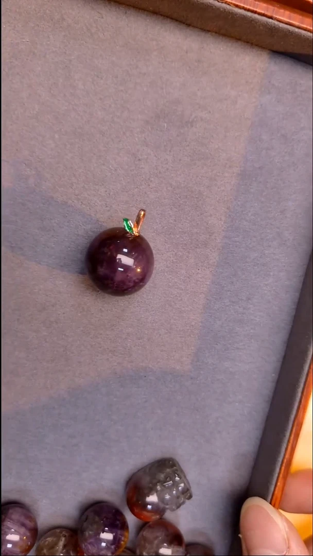 颈饰银S925镶嵌水晶极光天眼圆珠 K18+