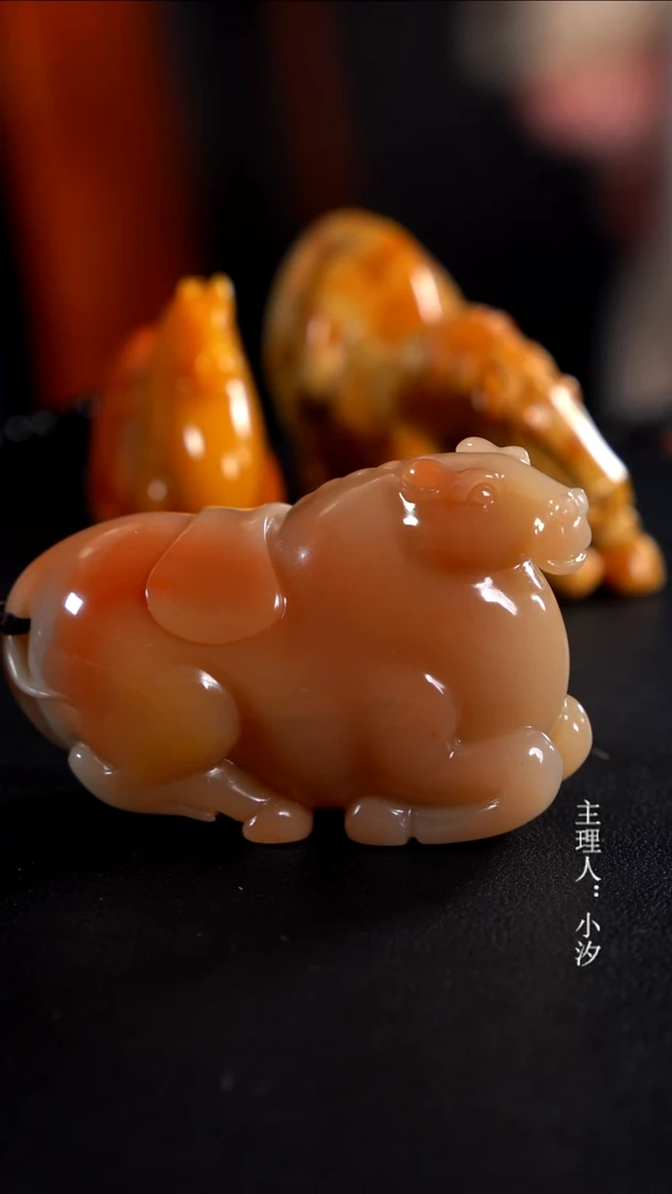 寿山石别*到寿山石芙蓉马手把件