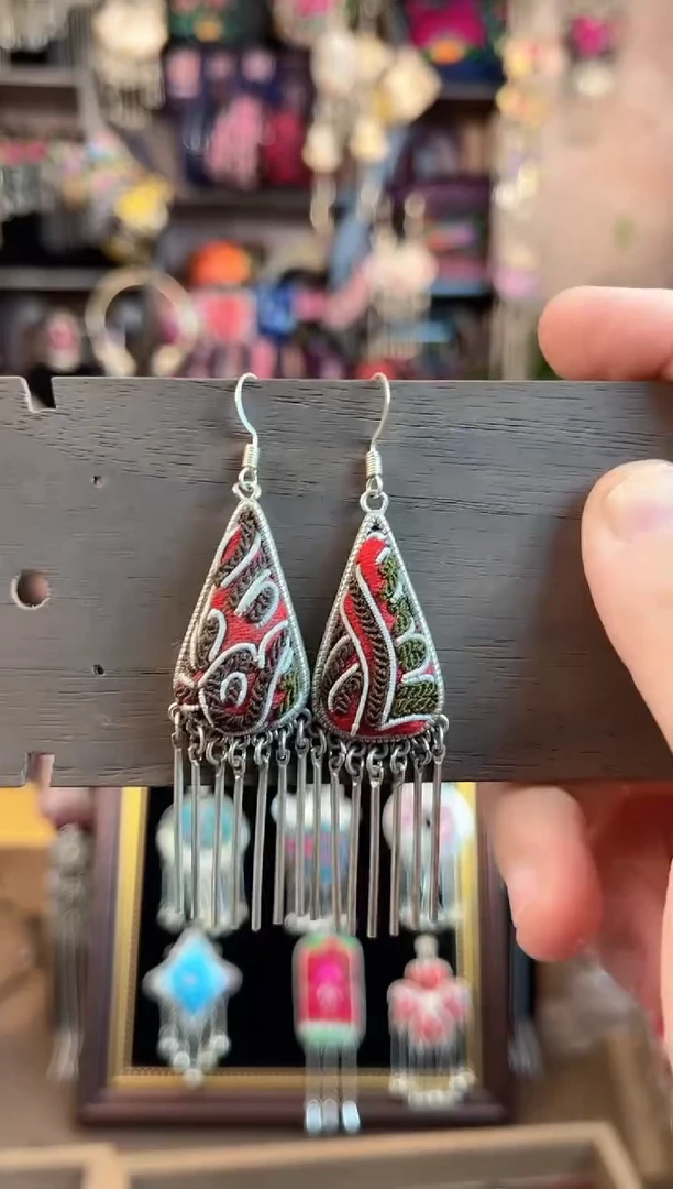 织绣民族风手工非遗老绣饰品615