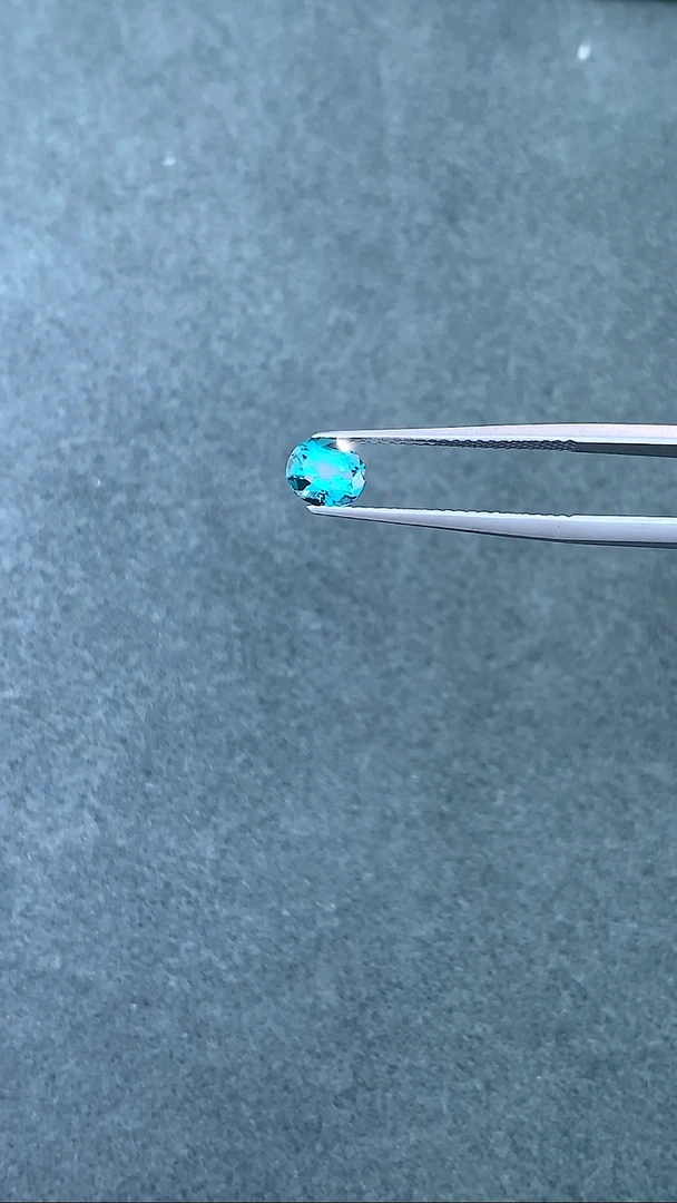 未镶嵌裸石碧玺0.64克拉