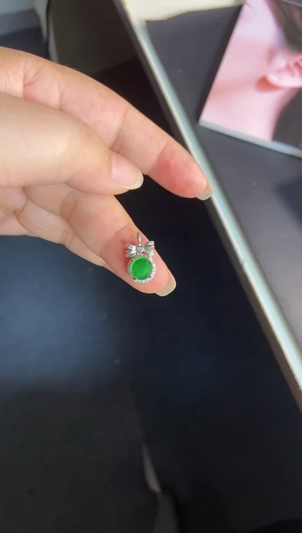 吊坠(不含链)银S925镶嵌翡翠1