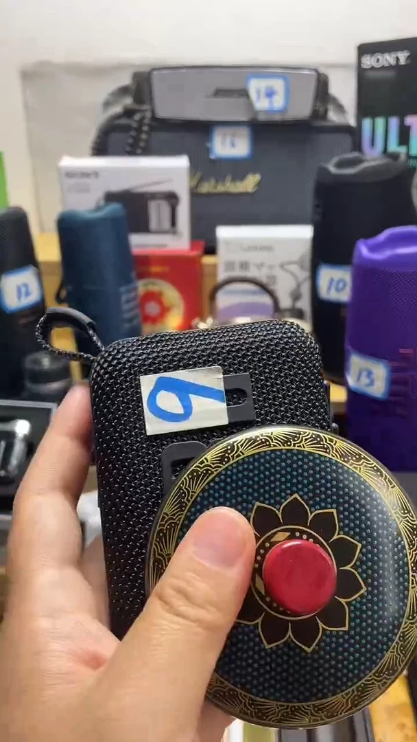 瓷片闪购商品 如图所示