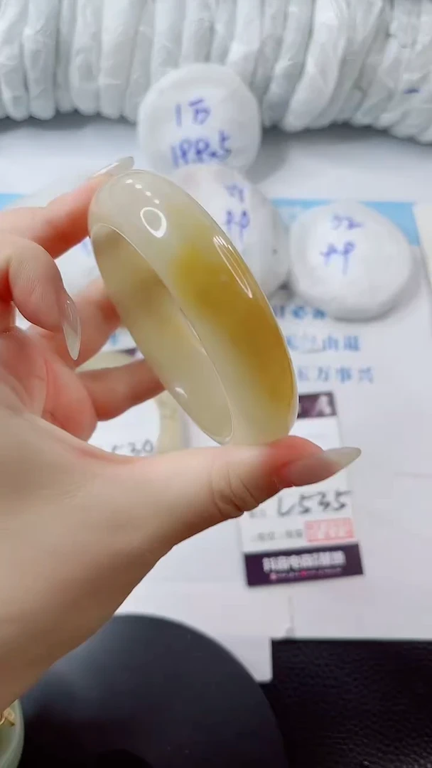 石英质玉手镯未镶嵌多样性发货L535