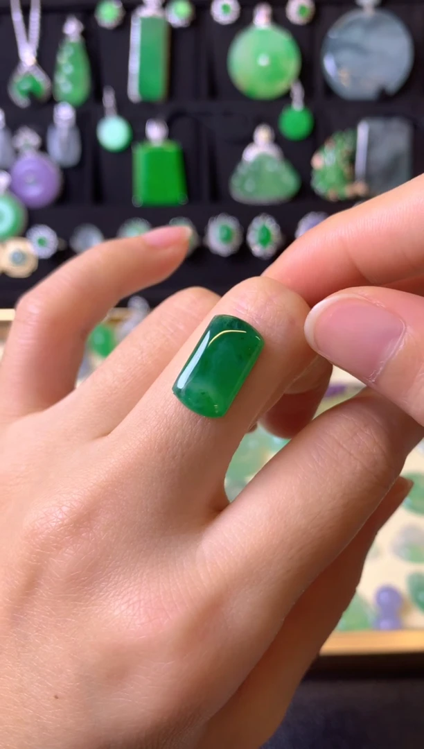 【闪购商品】定制翡翠未镶嵌1裸玉（客户意向镶嵌）